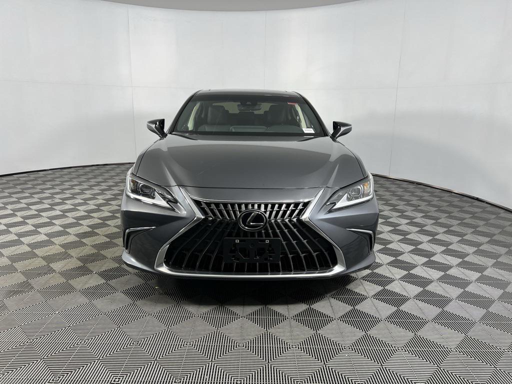 used 2025 Lexus ES 350 car, priced at $37,973