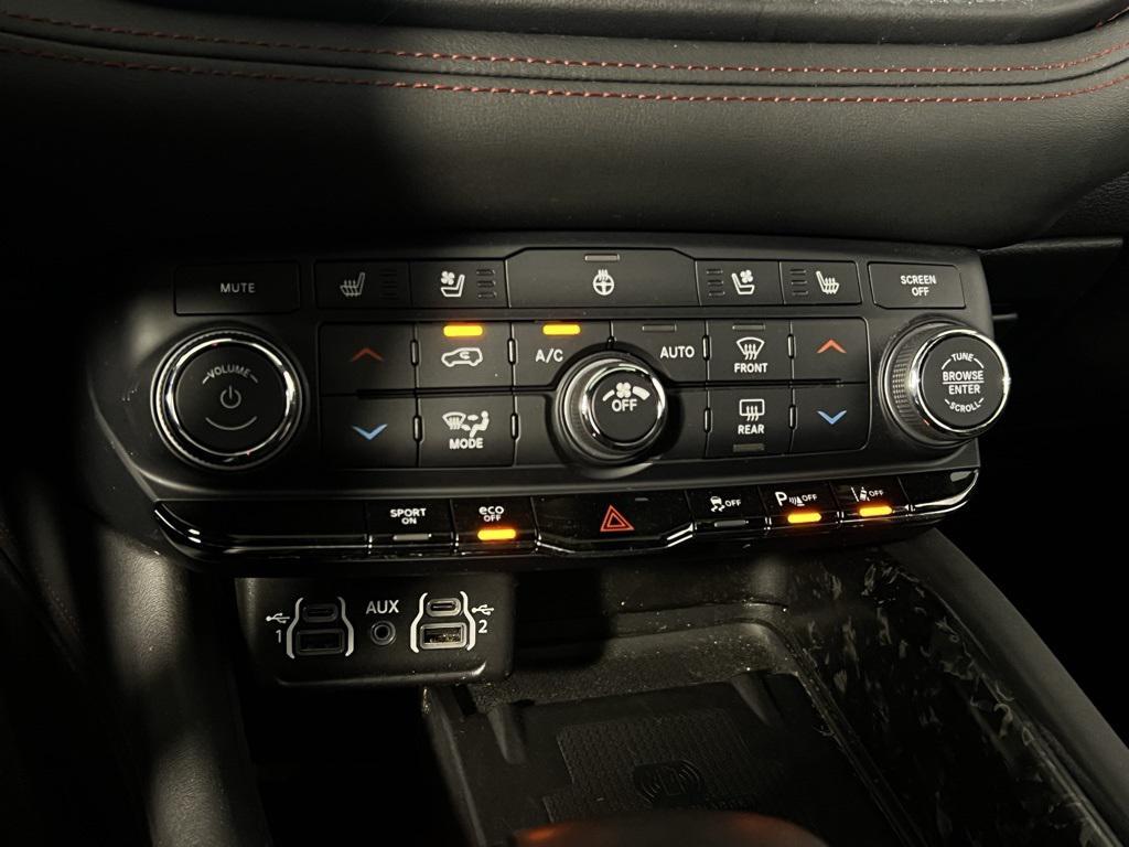 used 2024 Dodge Durango car, priced at $40,973