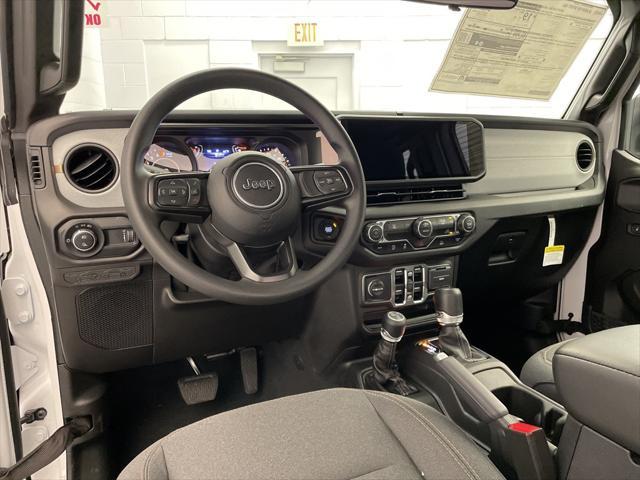 new 2025 Jeep Gladiator car, priced at $34,081