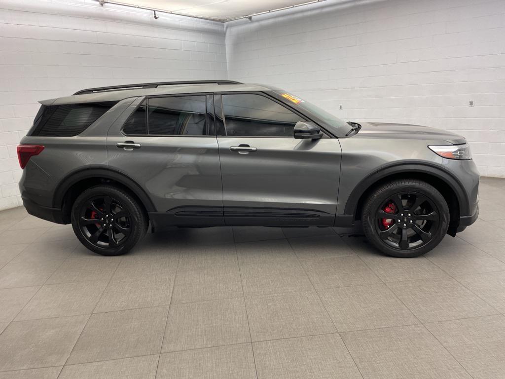 used 2023 Ford Explorer car, priced at $38,573