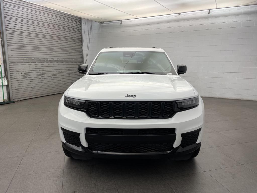 new 2025 Jeep Grand Cherokee L car, priced at $37,973