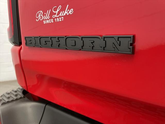 new 2025 Ram 1500 car, priced at $43,633
