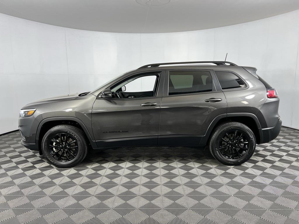 used 2023 Jeep Cherokee car, priced at $25,573