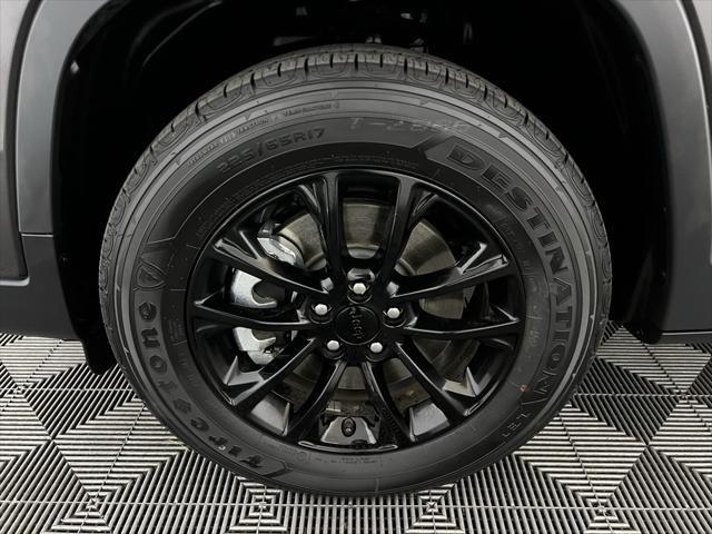used 2023 Jeep Cherokee car, priced at $27,773