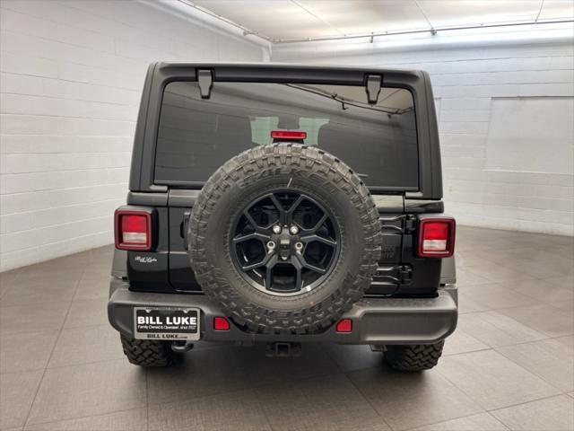 new 2025 Jeep Wrangler car, priced at $46,868