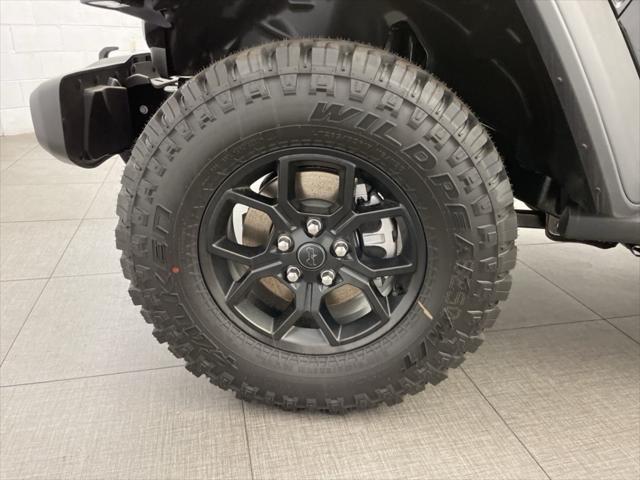 new 2025 Jeep Wrangler car, priced at $46,868