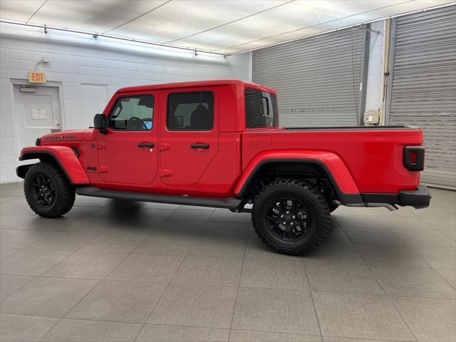 new 2025 Jeep Gladiator car, priced at $42,674