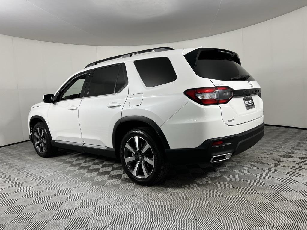 used 2024 Honda Pilot car, priced at $41,973