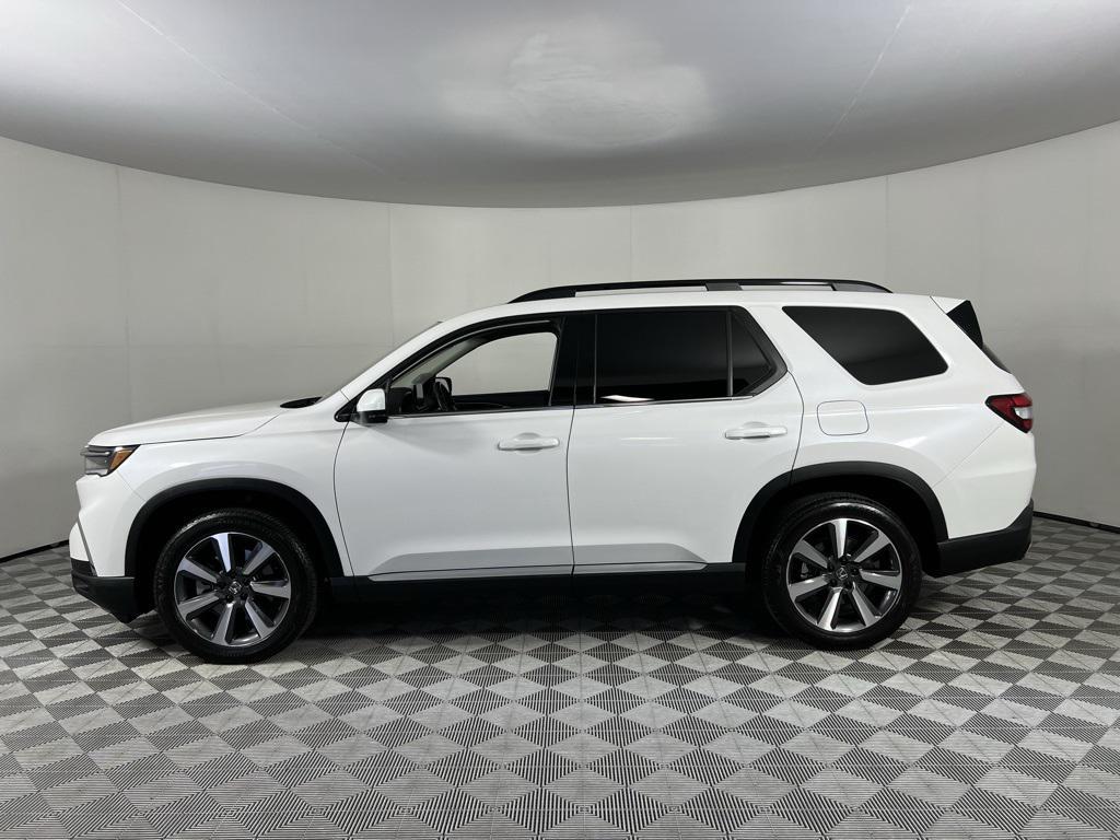 used 2024 Honda Pilot car, priced at $41,973