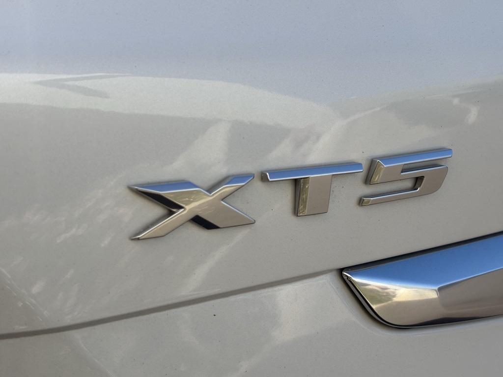 used 2017 Cadillac XT5 car, priced at $15,973