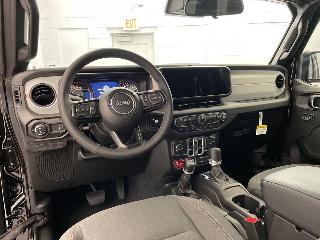 new 2025 Jeep Gladiator car, priced at $42,452