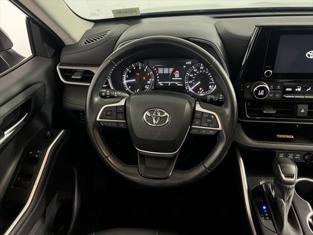 used 2023 Toyota Highlander car, priced at $34,673