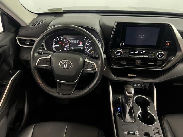 used 2023 Toyota Highlander car, priced at $34,673