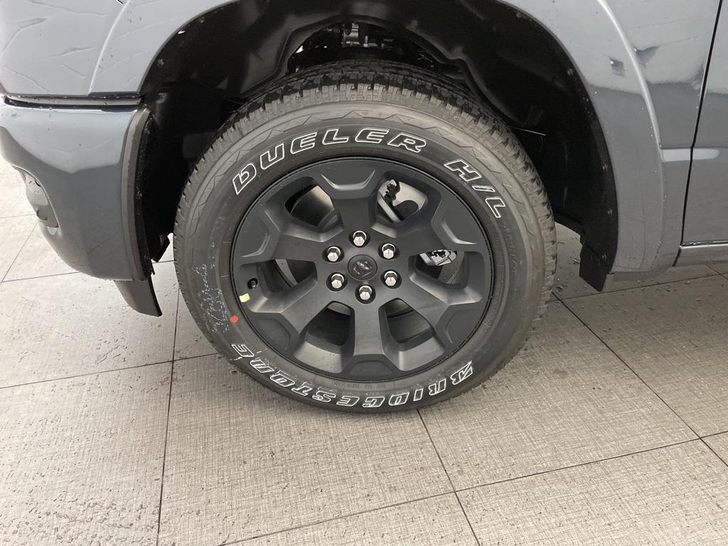 new 2025 Ram 1500 car, priced at $43,960