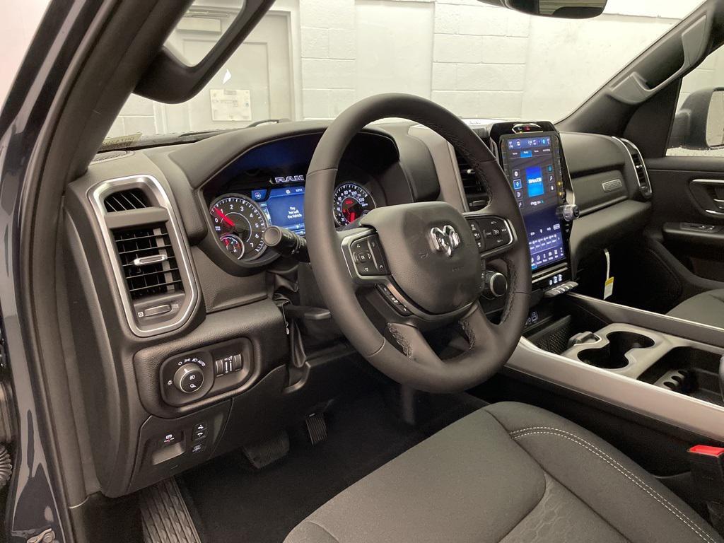 new 2025 Ram 1500 car, priced at $43,960