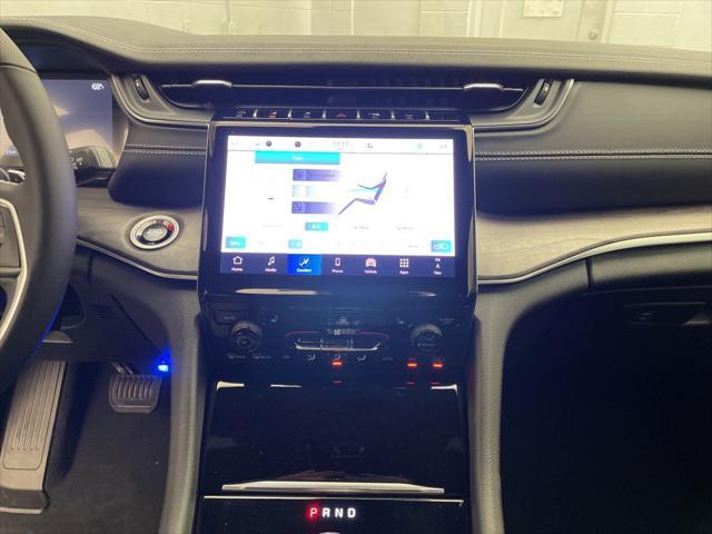 new 2025 Jeep Grand Cherokee L car, priced at $40,206