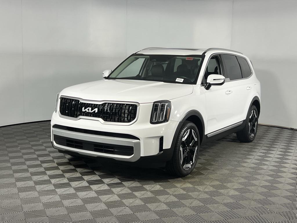 used 2024 Kia Telluride car, priced at $35,973