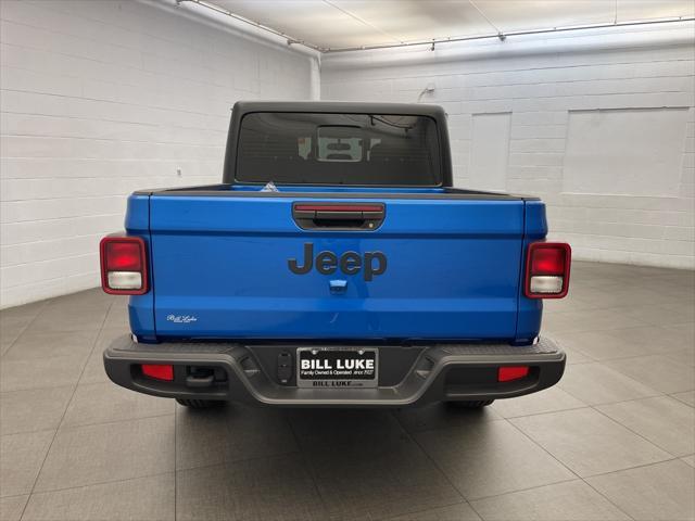 new 2025 Jeep Gladiator car, priced at $36,074
