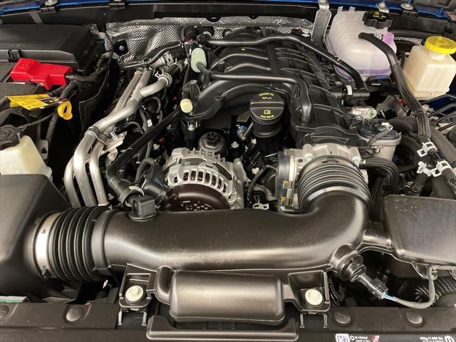 new 2025 Jeep Gladiator car, priced at $36,074