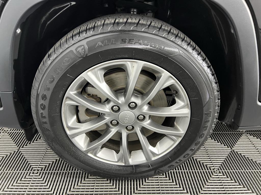 used 2021 Jeep Cherokee car, priced at $18,973