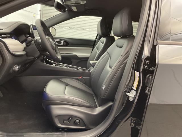 new 2025 Jeep Compass car, priced at $29,947