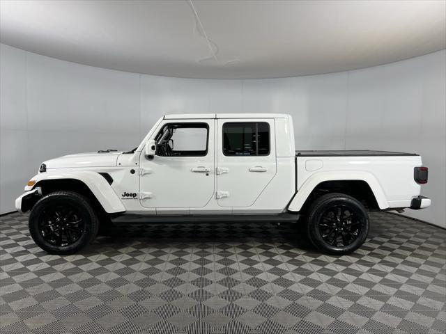 used 2021 Jeep Gladiator car, priced at $34,273