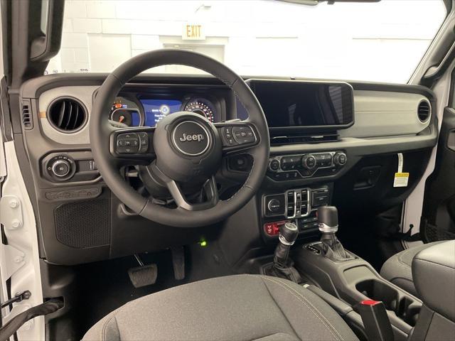 new 2025 Jeep Wrangler car, priced at $46,285