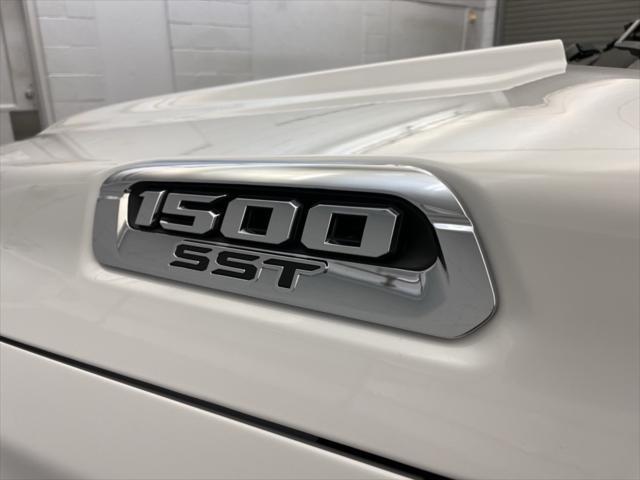 new 2025 Ram 1500 car, priced at $40,457