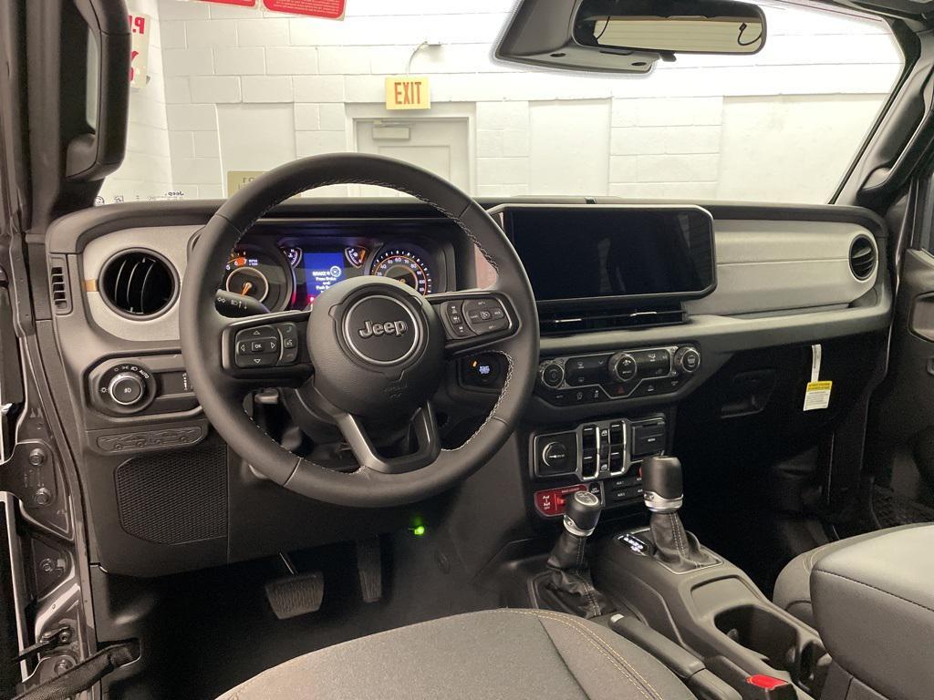 new 2025 Jeep Wrangler car, priced at $42,340