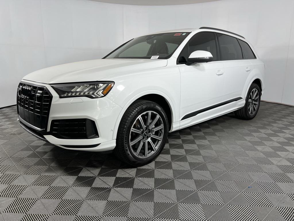 used 2023 Audi Q7 car, priced at $36,975