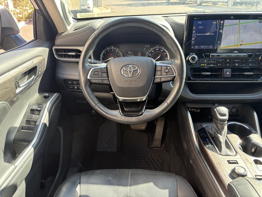 used 2021 Toyota Highlander car, priced at $32,973