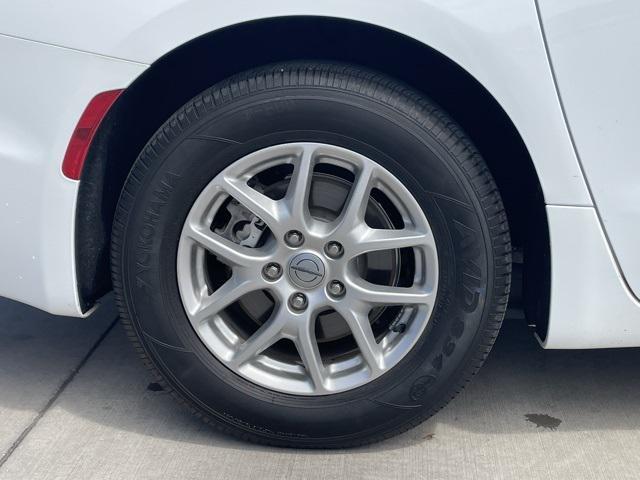 used 2024 Chrysler Pacifica car, priced at $33,973