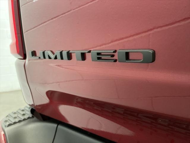 new 2025 Ram 1500 car, priced at $73,548