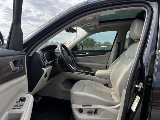 used 2024 Volkswagen Atlas car, priced at $41,875