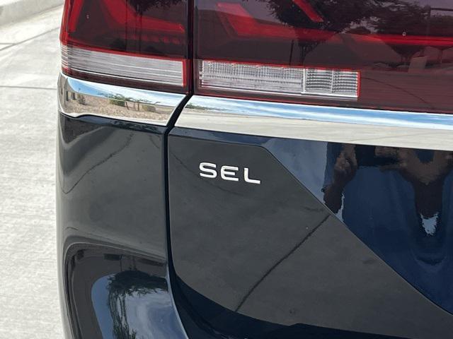 used 2024 Volkswagen Atlas car, priced at $41,875