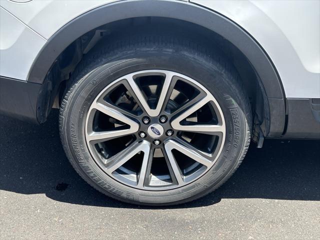 used 2015 Ford Explorer car