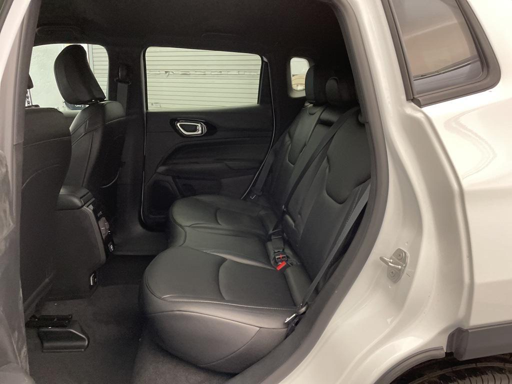new 2026 Jeep Compass car, priced at $31,987