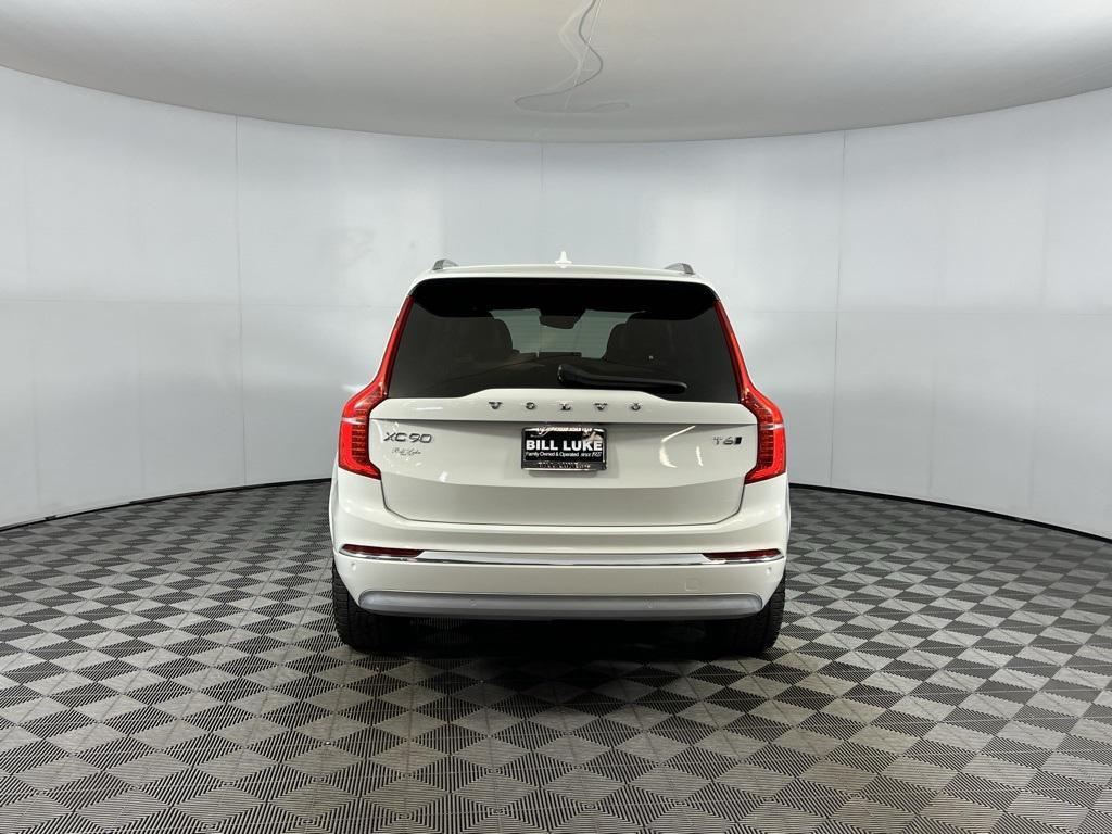 used 2022 Volvo XC90 car, priced at $35,573