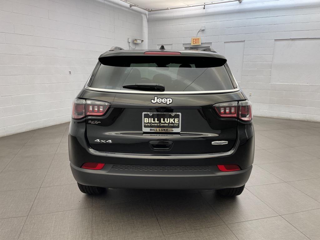 new 2025 Jeep Compass car, priced at $23,470