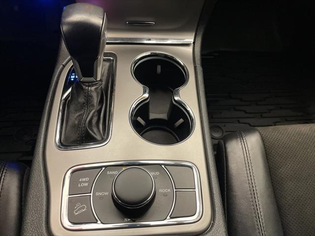used 2020 Jeep Grand Cherokee car, priced at $25,673