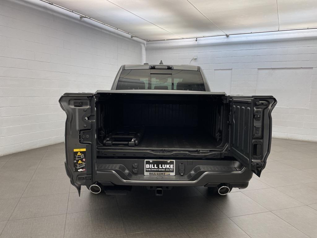 new 2026 Ram 1500 car, priced at $83,181