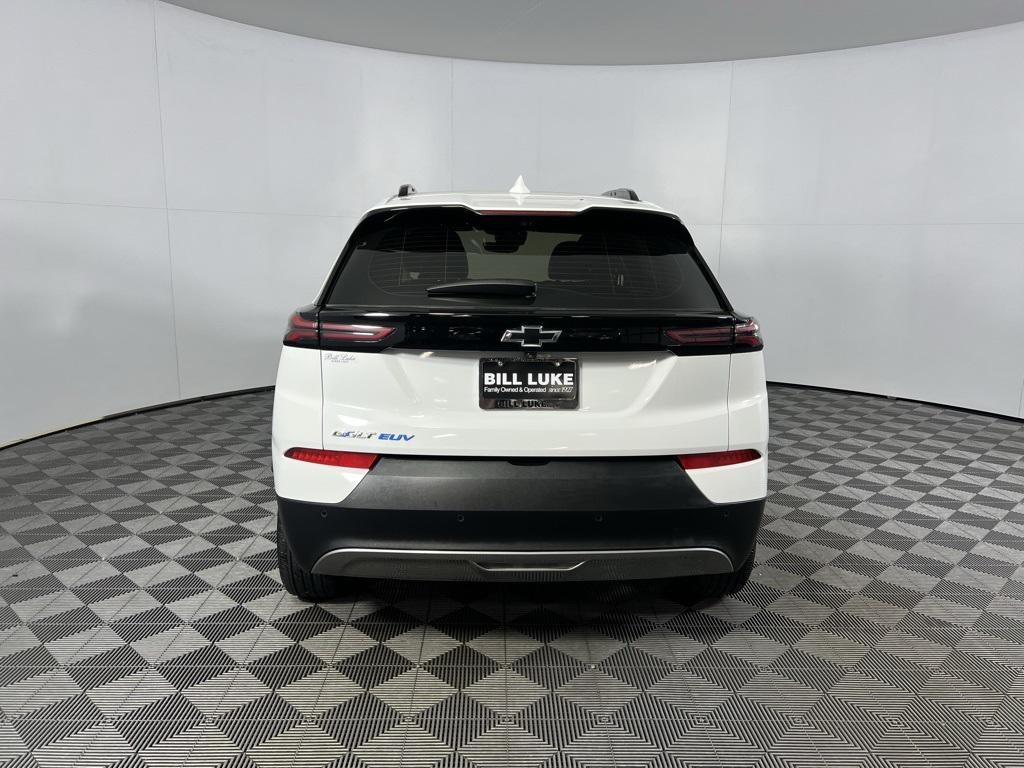 used 2022 Chevrolet Bolt EUV car, priced at $18,673
