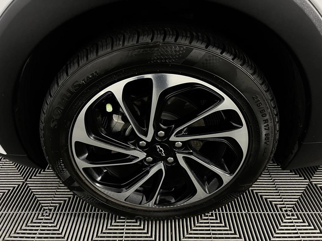 used 2022 Chevrolet Bolt EUV car, priced at $18,673