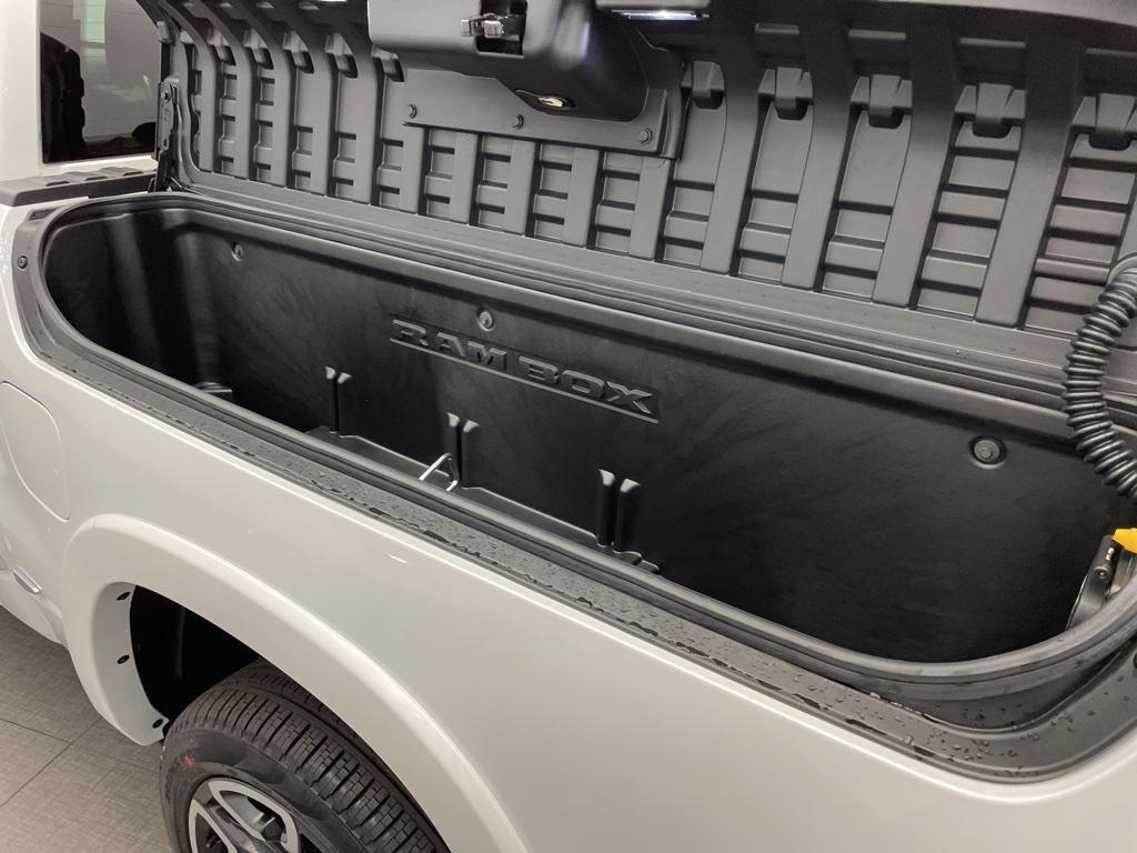 new 2025 Ram 1500 car, priced at $69,971