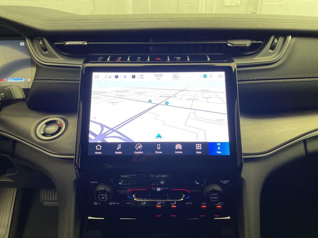 new 2025 Jeep Grand Cherokee L car, priced at $47,901