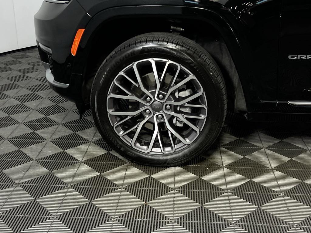 used 2023 Jeep Grand Cherokee L car, priced at $45,573