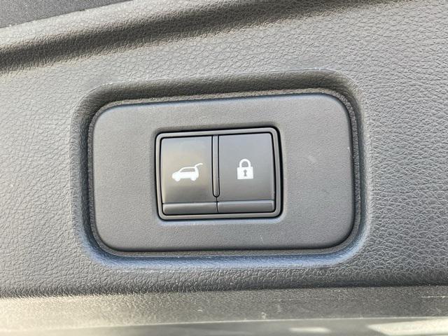 used 2022 Nissan Pathfinder car, priced at $24,375