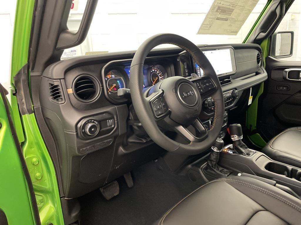 new 2025 Jeep Wrangler car, priced at $98,637