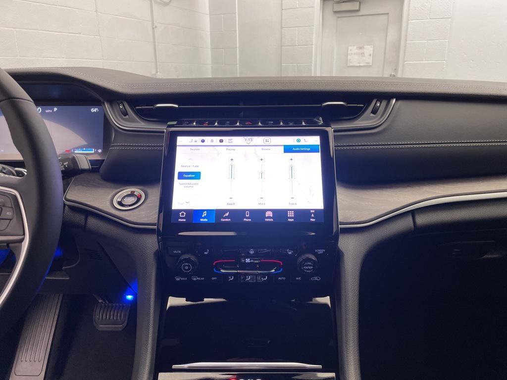 new 2025 Jeep Grand Cherokee L car, priced at $36,973