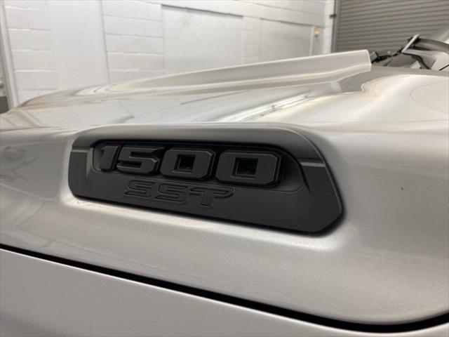 new 2025 Ram 1500 car, priced at $46,795